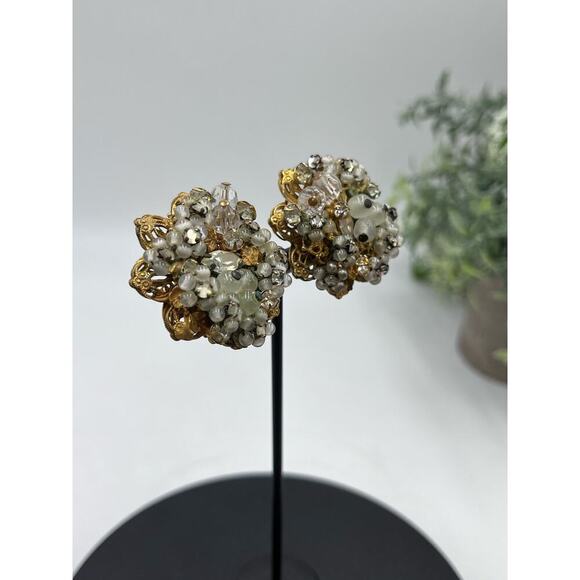 Robert Vintage Rhinestone Faux Pearl Layered Filigree Cluster Clip On Earrings - Picture 4 of 16